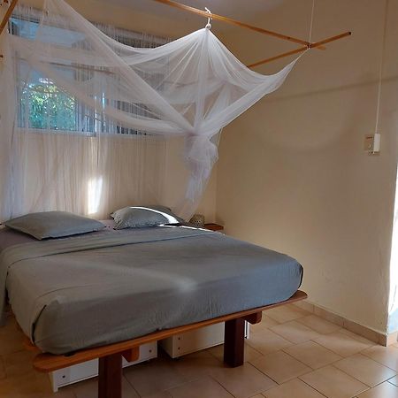 Hotel La Jemeli Grand-Bourg  Zewnętrze zdjęcie